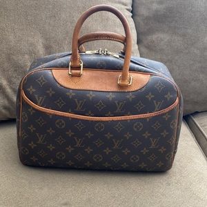 FINAL SALE! Auth LV Louis Vuitton Deauville Monogram Handbag Vintage